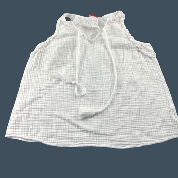 Hailey & Co White Sleeveless Top size Large 100% Polyester Gauze - Picture 1 of 5
